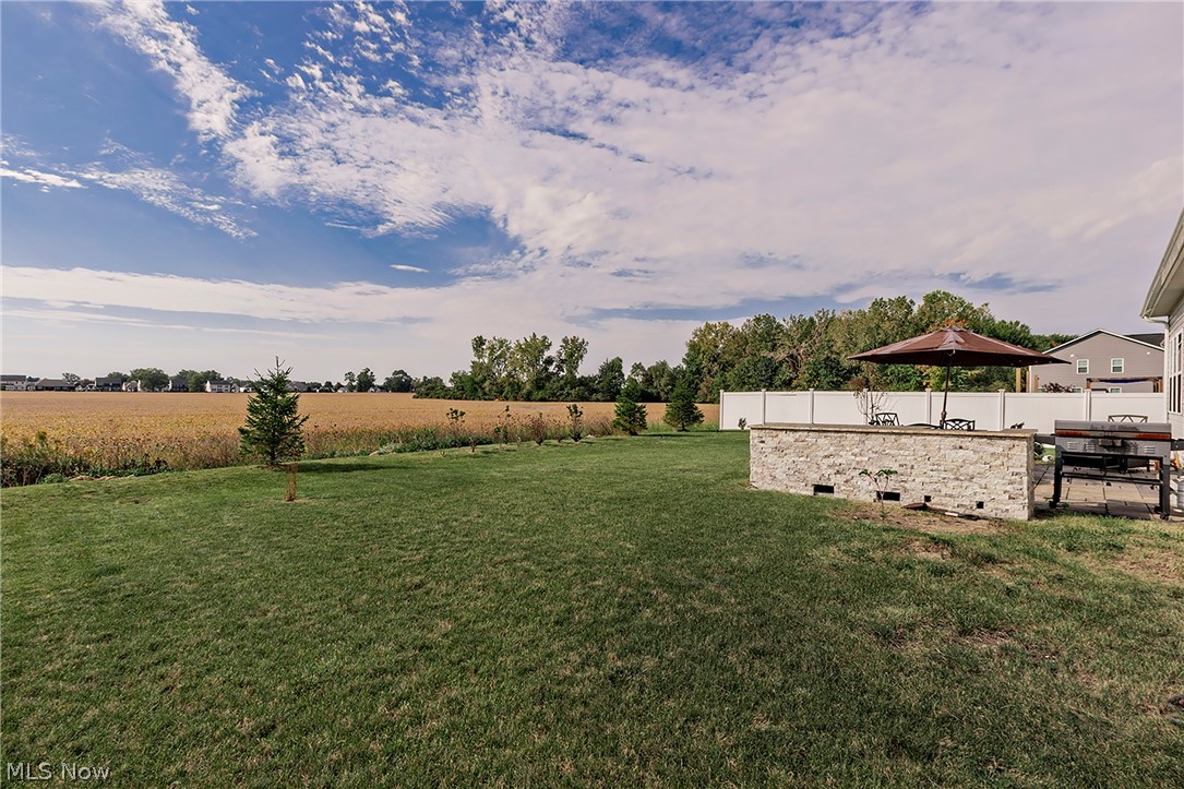 36627 Gladstone Mill Drive North Ridgeville OH 44039