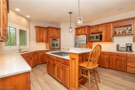 6385 Sylvian Street NW North Canton OH 44720