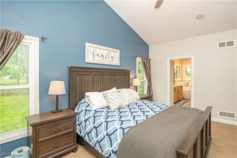 6385 Sylvian Street NW North Canton OH 44720