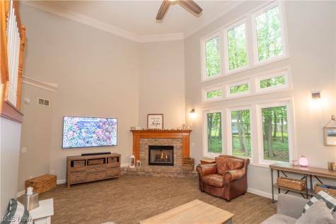 6385 Sylvian Street NW North Canton OH 44720