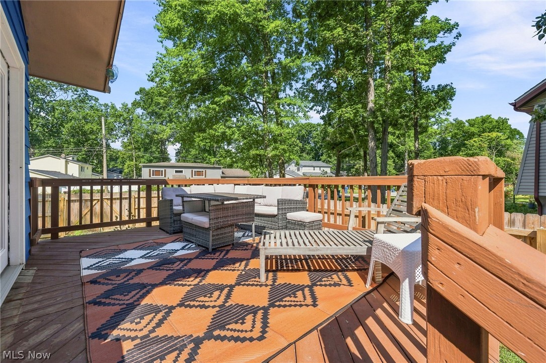 825 Valley Drive Amherst OH 44001