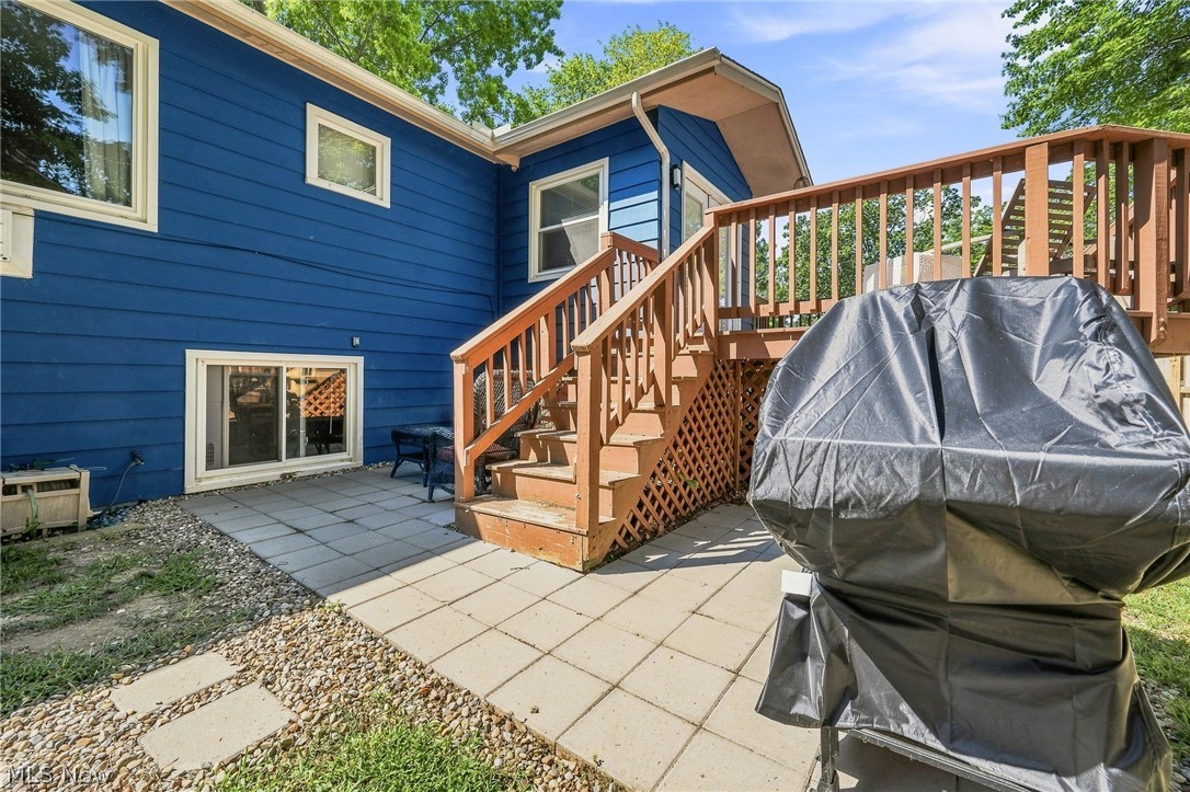 825 Valley Drive Amherst OH 44001