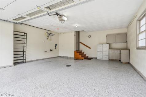 7068 Middlebrook Boulevard Middleburg Heights OH 44130