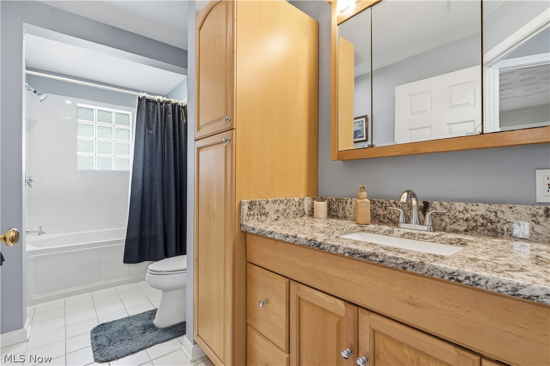 7068 Middlebrook Boulevard Middleburg Heights OH 44130
