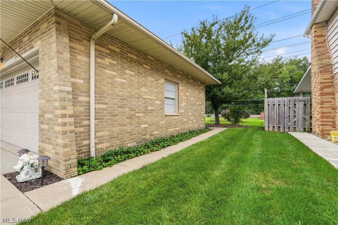 7068 Middlebrook Boulevard Middleburg Heights OH 44130