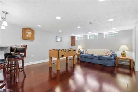 7068 Middlebrook Boulevard Middleburg Heights OH 44130
