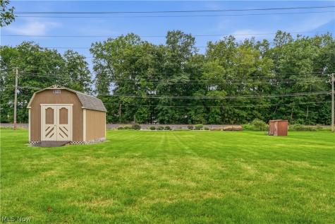7068 Middlebrook Boulevard Middleburg Heights OH 44130