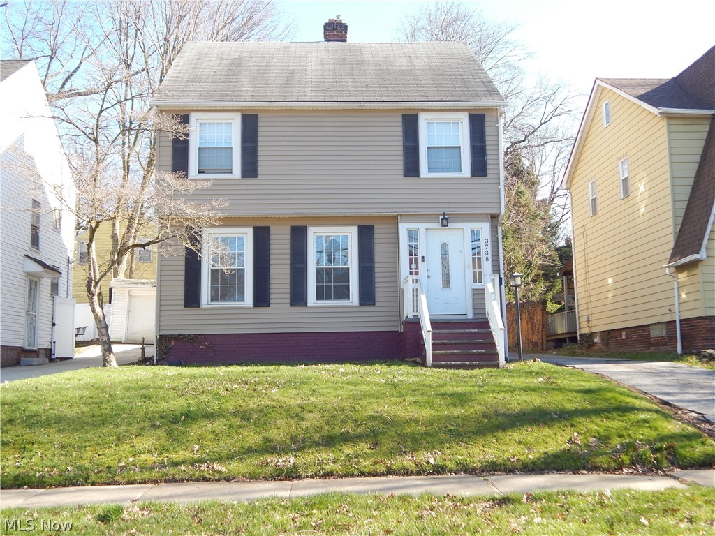 3738 Woodridge Road Cleveland Heights OH 44121