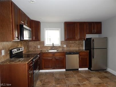 3738 Woodridge Road Cleveland Heights OH 44121