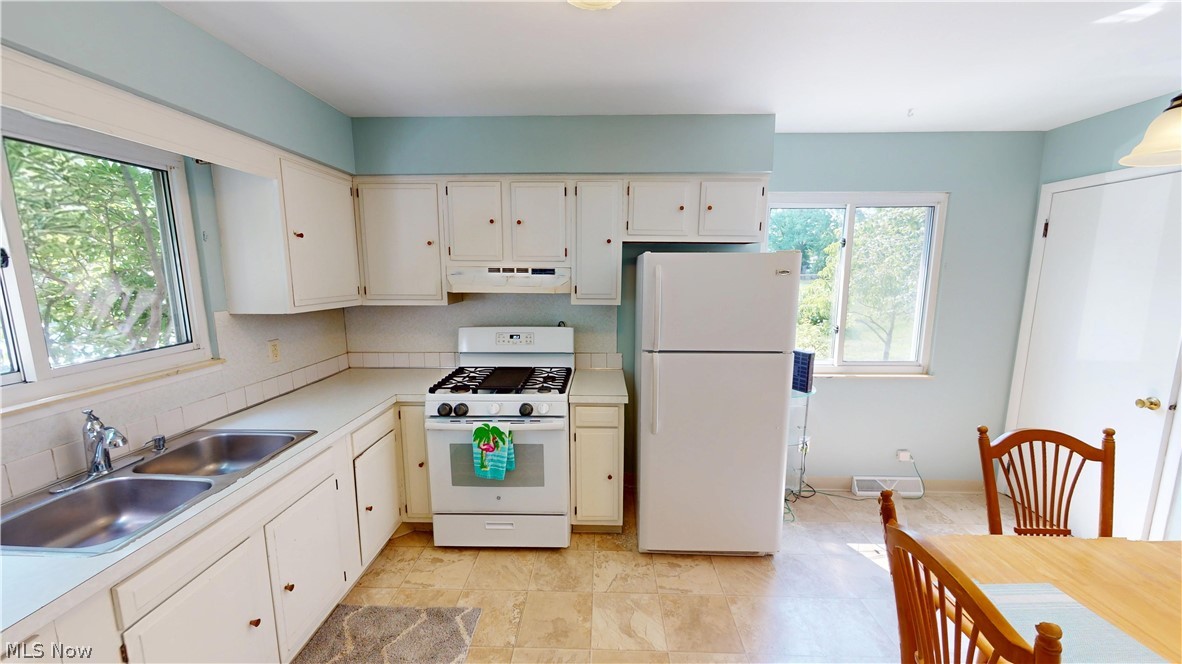 935 Carnegie Avenue Akron OH 44314