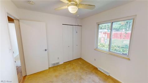 935 Carnegie Avenue Akron OH 44314