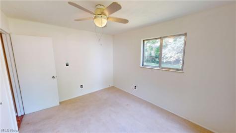 935 Carnegie Avenue Akron OH 44314