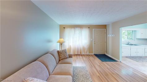 935 Carnegie Avenue Akron OH 44314