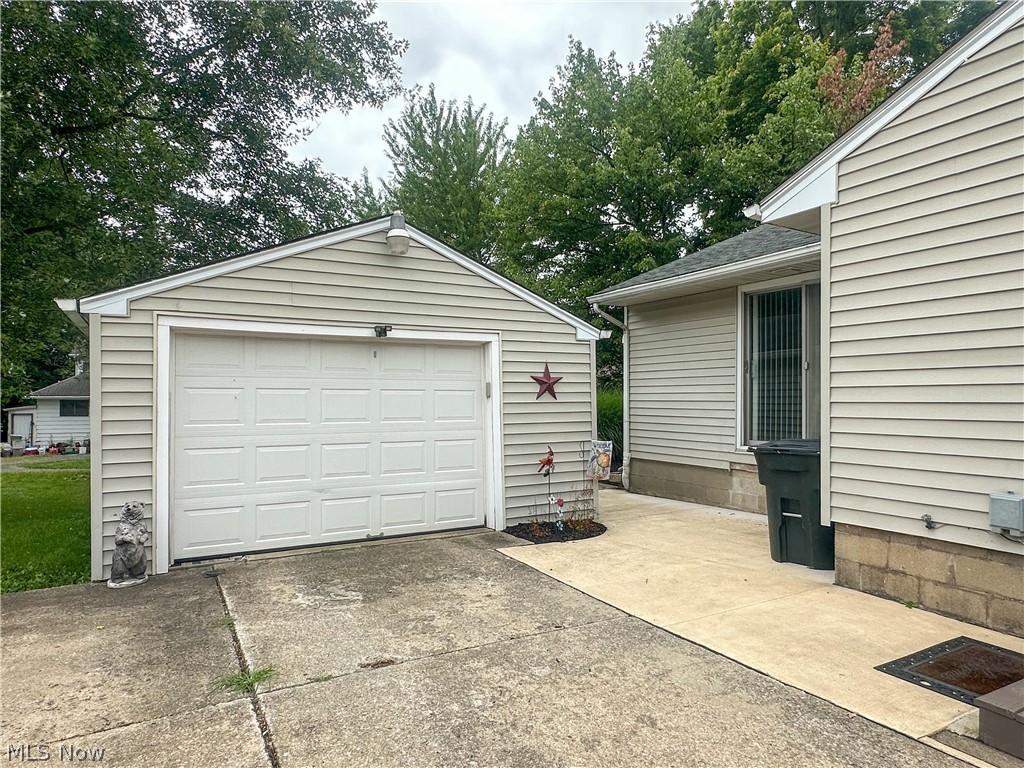 918 Lincoln Avenue Niles OH 44446