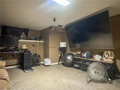 918 Lincoln Avenue Niles OH 44446