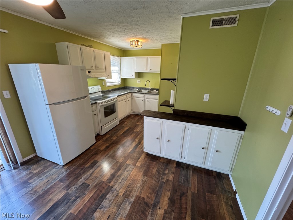 507 W Vine Street Martins Ferry OH 43935