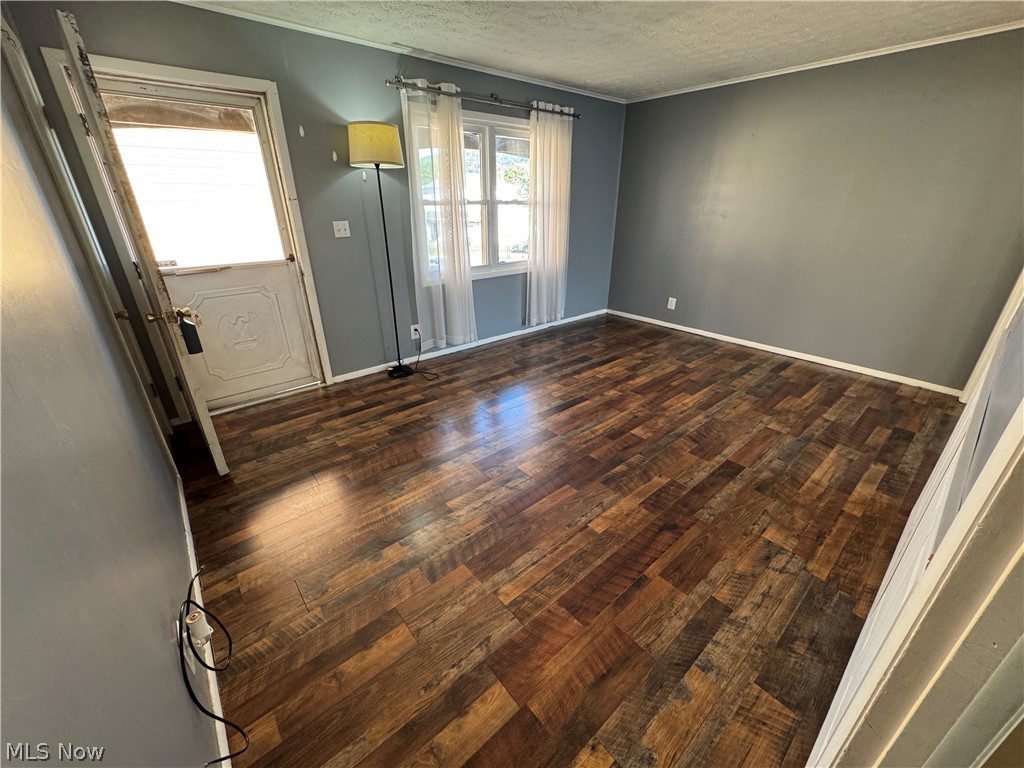 507 W Vine Street Martins Ferry OH 43935