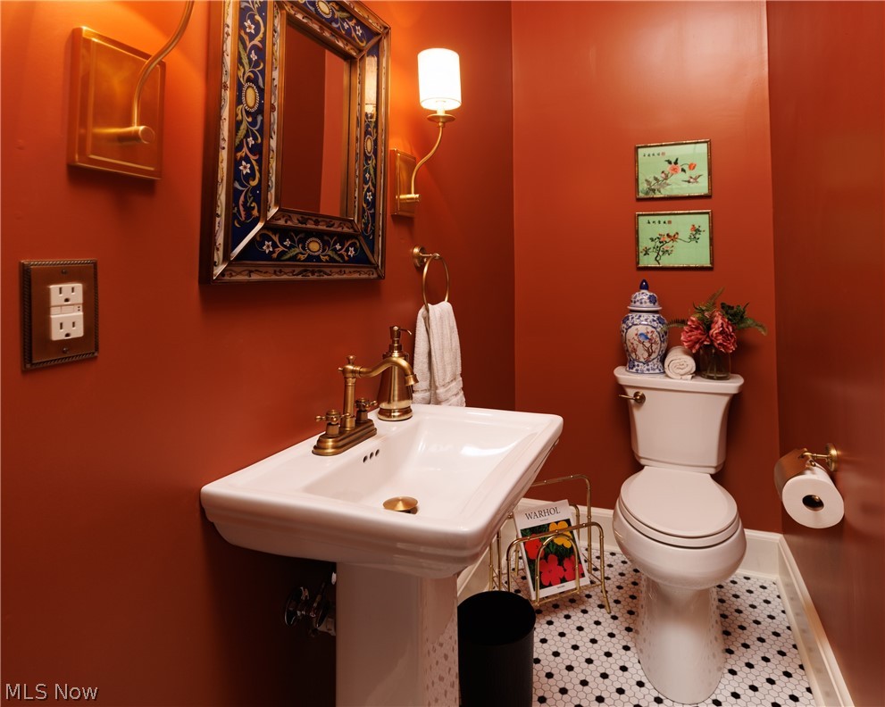 102 E Lamartine Street Mount Vernon OH 43050
