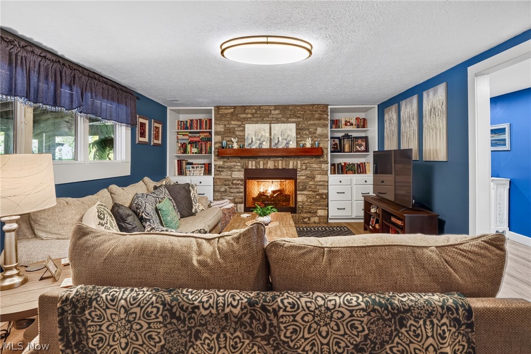 1323 Westview Drive Salem OH 44460