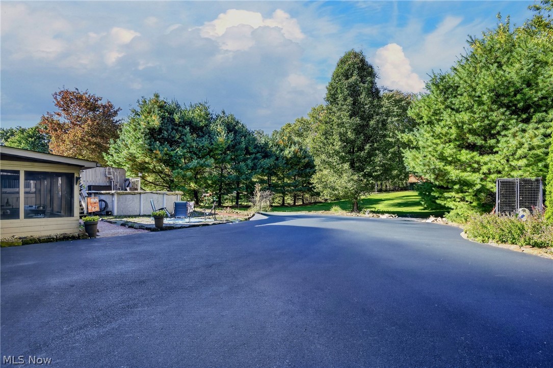 1323 Westview Drive Salem OH 44460
