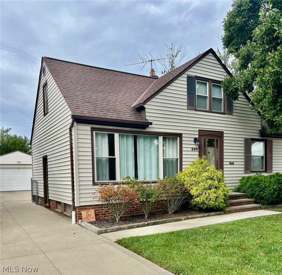 390 E 307th Street Willowick OH 44095