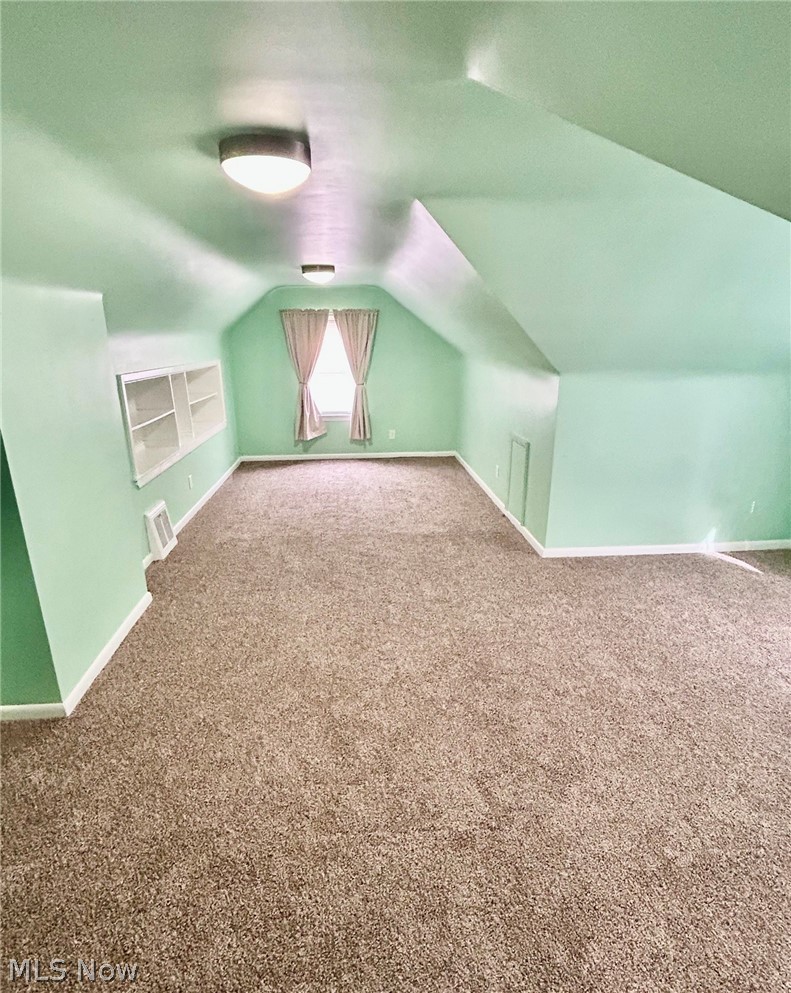 390 E 307th Street Willowick OH 44095