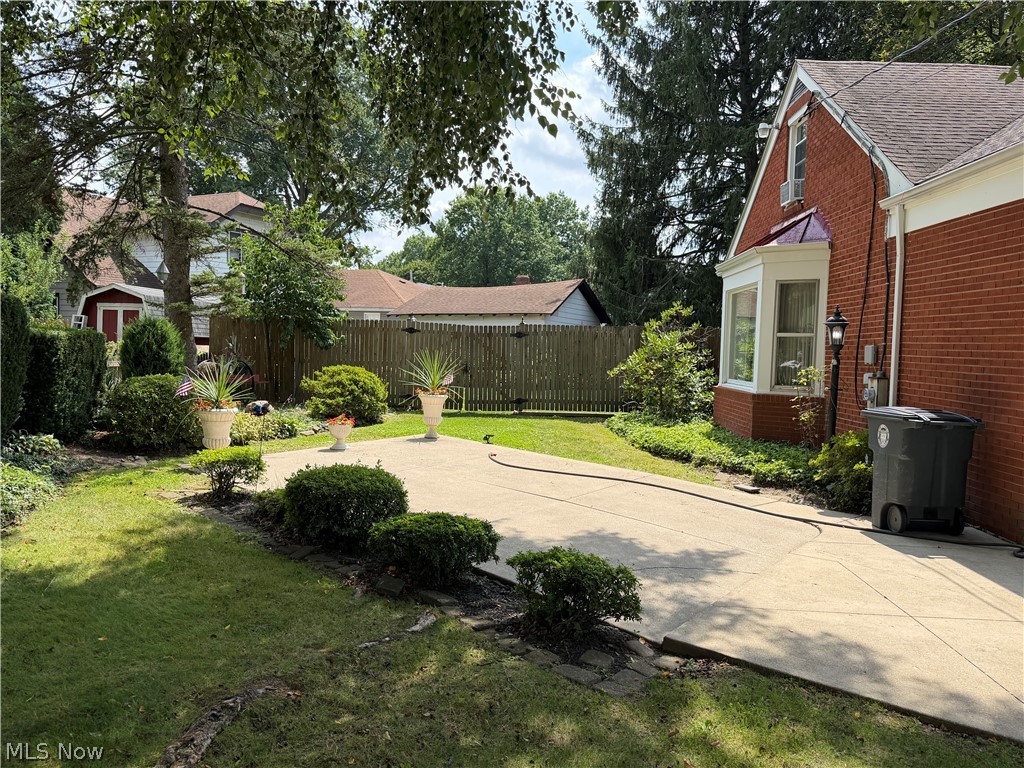 640 Harrison Avenue Akron OH 44314