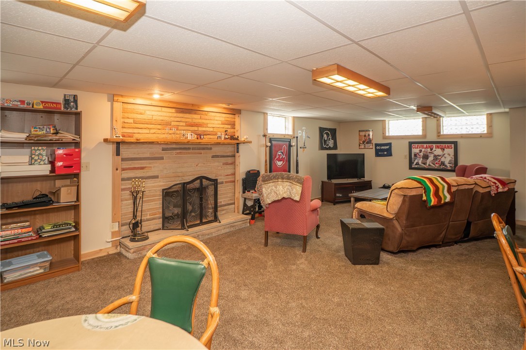 6145 Hollydale Avenue NE Canton OH 44721