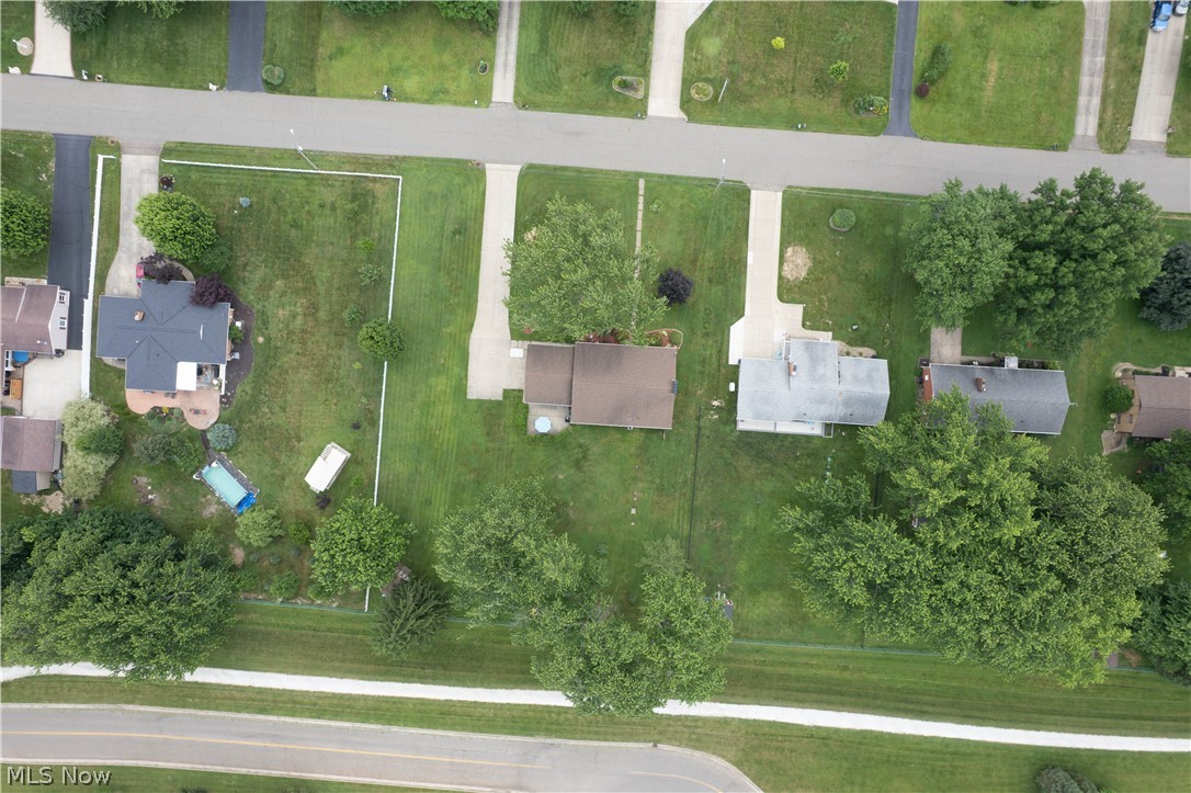 6145 Hollydale Avenue NE Canton OH 44721