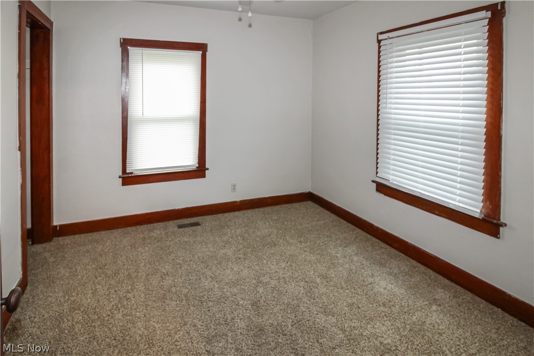 1515 E 3rd Street Port Clinton OH 43452