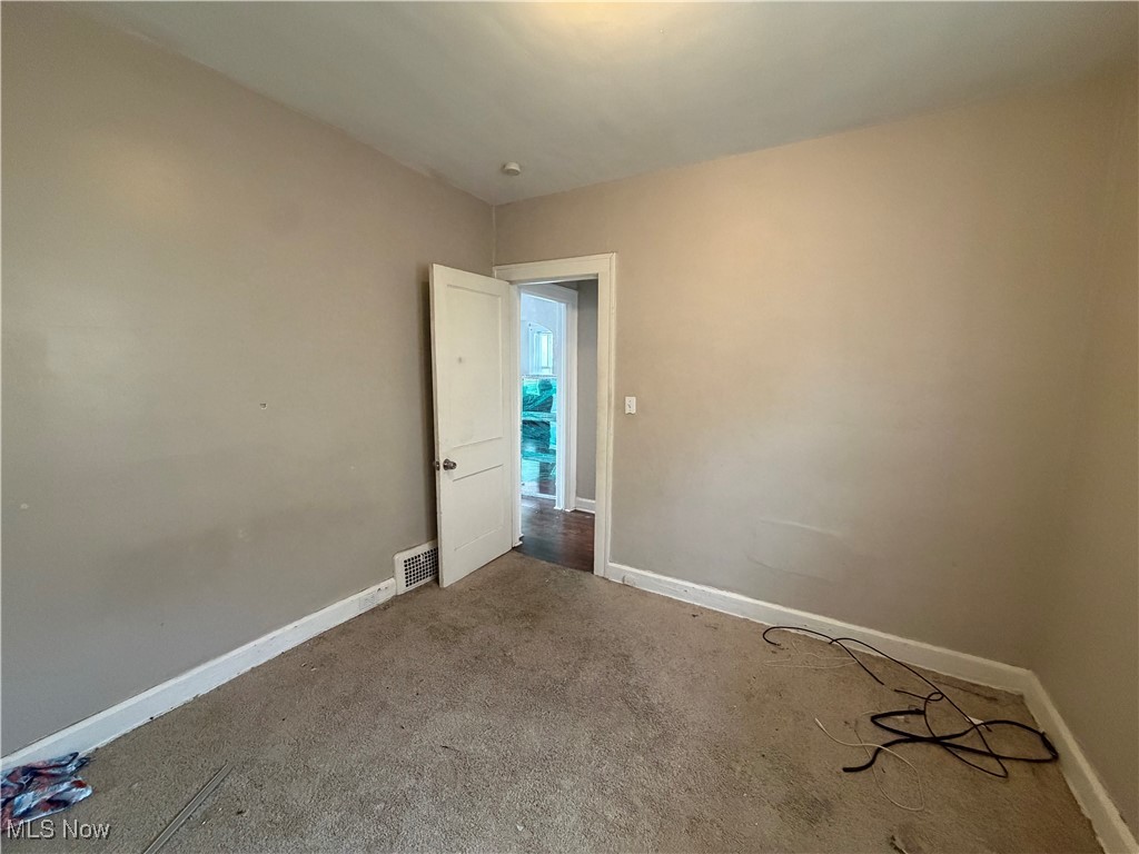 4723 E 94th Street Garfield Heights OH 44125