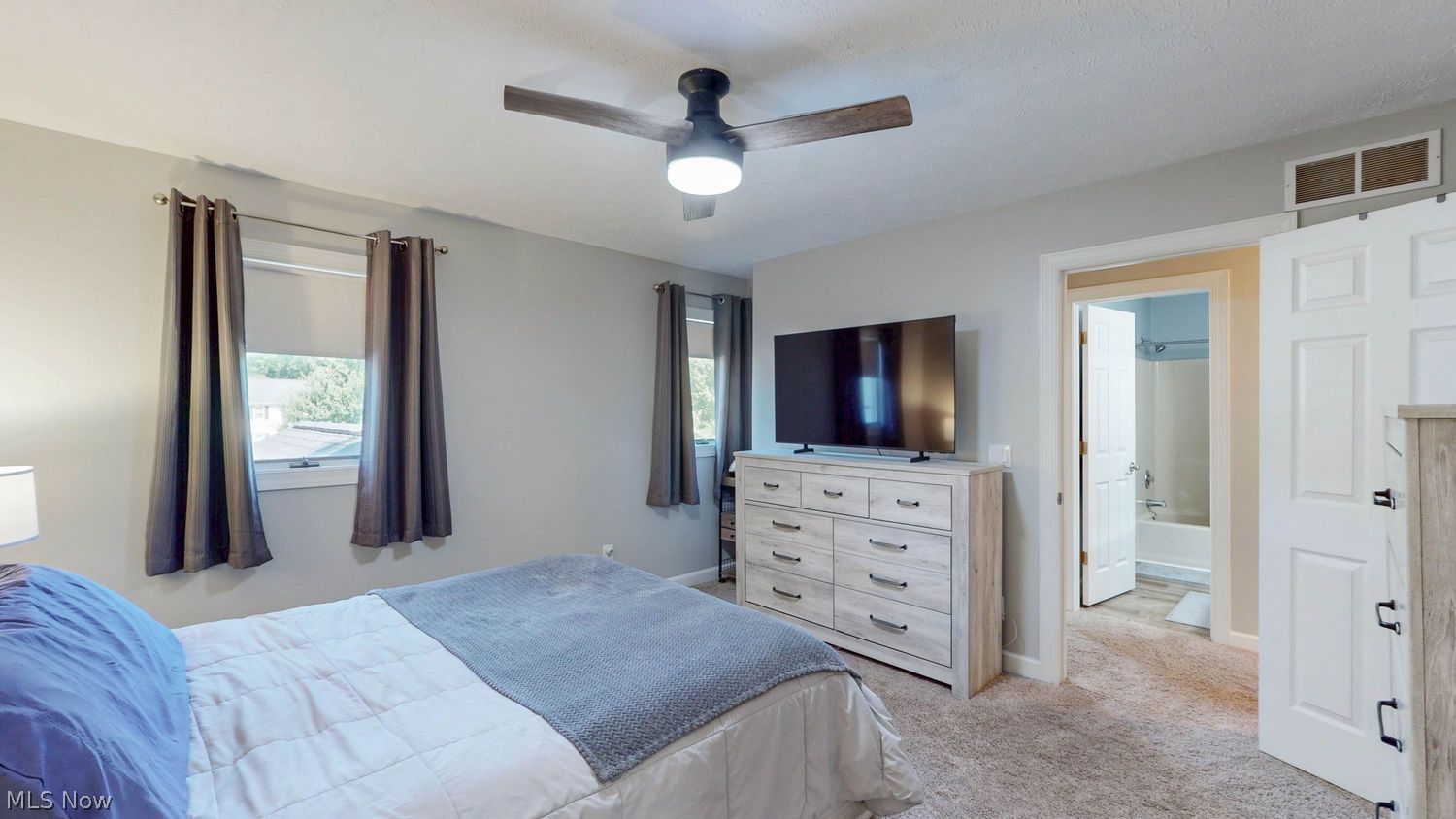 10431 Oviatt Lane Twinsburg OH 44087