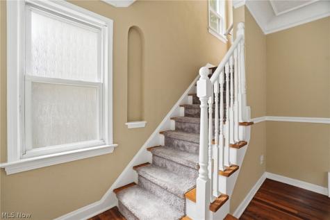 350 E 210th Street Euclid OH 44123