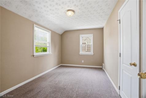 350 E 210th Street Euclid OH 44123