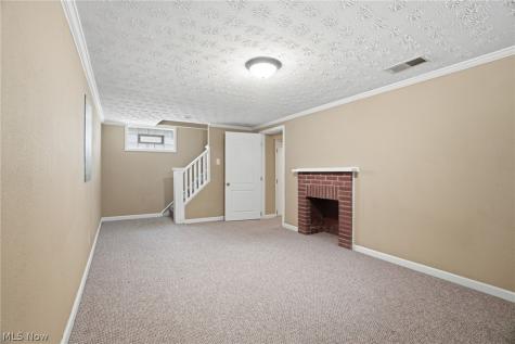 350 E 210th Street Euclid OH 44123