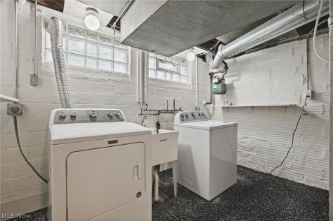 350 E 210th Street Euclid OH 44123