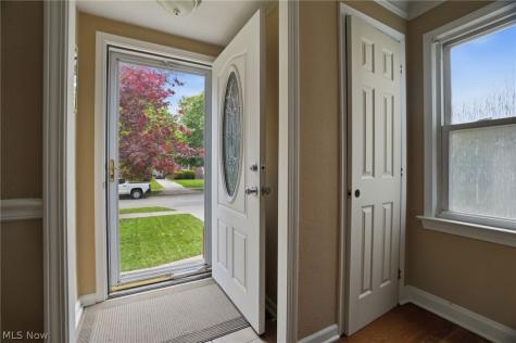 350 E 210th Street Euclid OH 44123