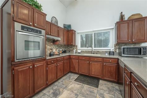 5941 Stow Road Hudson OH 44236