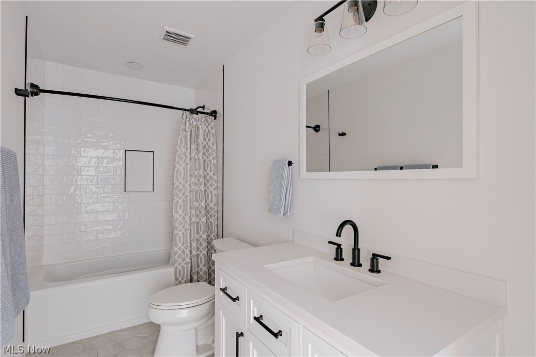 31949 Pinetree Road Pepper Pike OH 44124