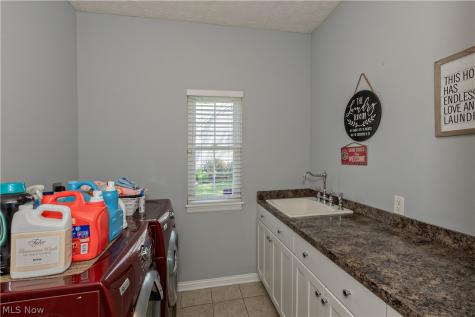 7905 Ridgetop Drive Twinsburg OH 44087