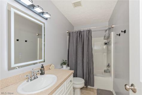 7905 Ridgetop Drive Twinsburg OH 44087