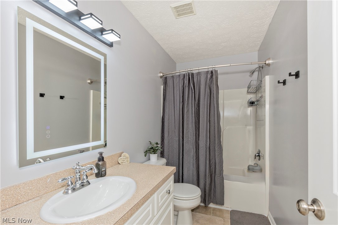 7905 Ridgetop Drive Twinsburg OH 44087