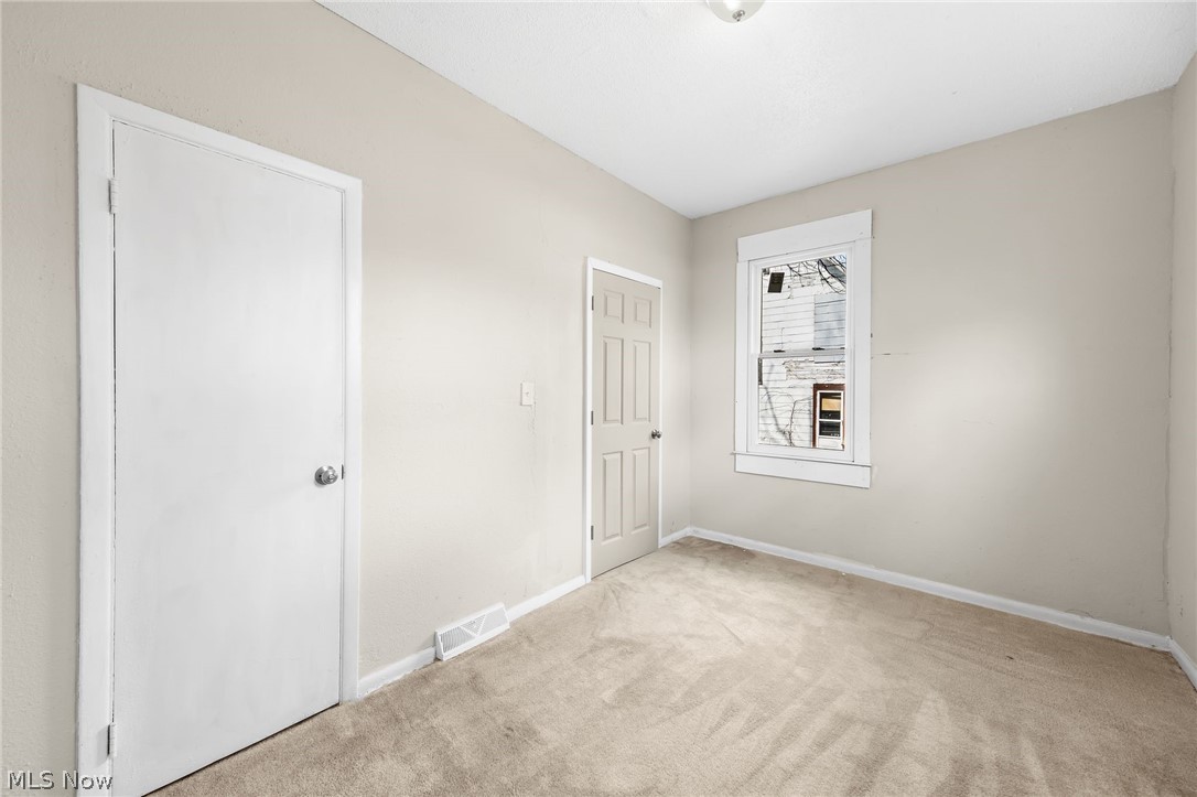 9610 Edmunds Avenue Cleveland OH 44106