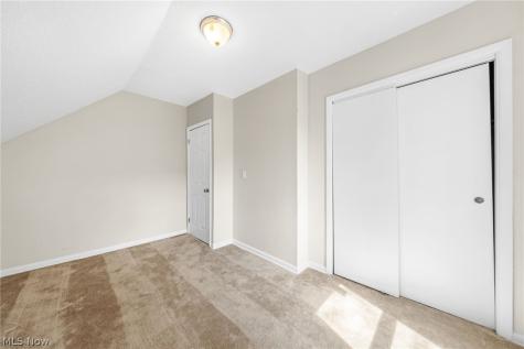 9610 Edmunds Avenue Cleveland OH 44106