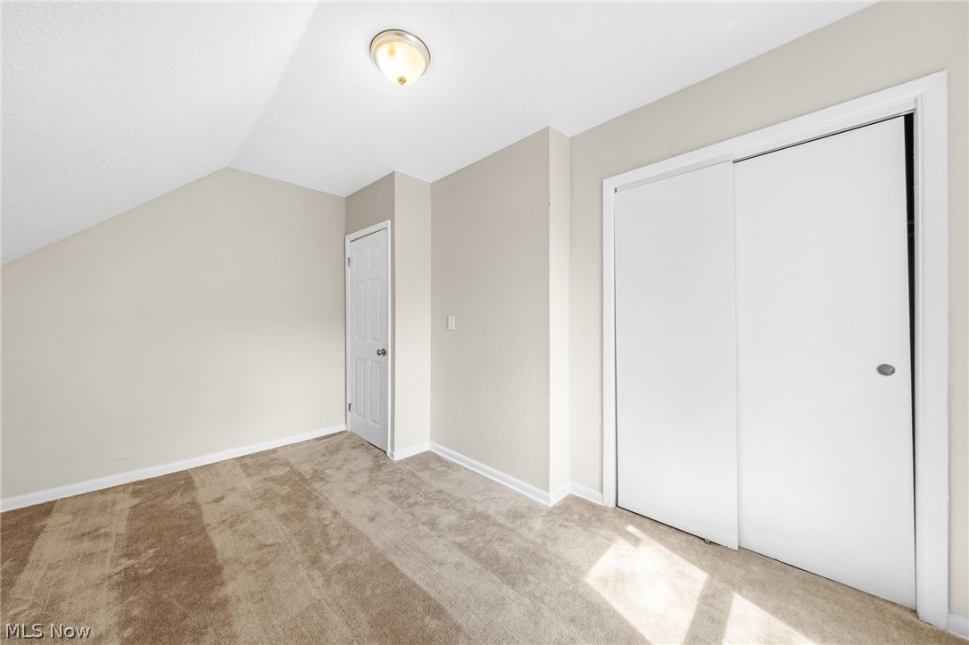 9610 Edmunds Avenue Cleveland OH 44106