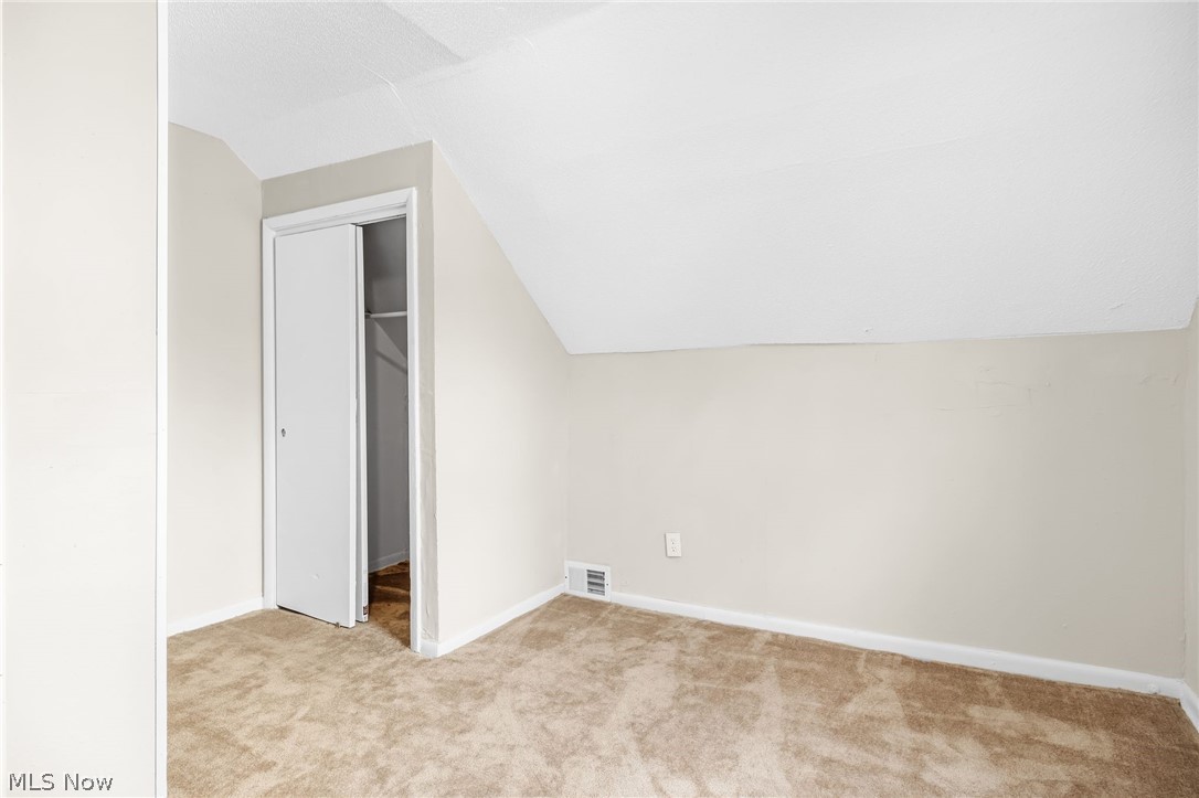 9610 Edmunds Avenue Cleveland OH 44106