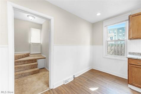 9610 Edmunds Avenue Cleveland OH 44106