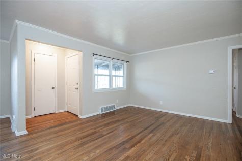 455 Metcalf Road Elyria OH 44035