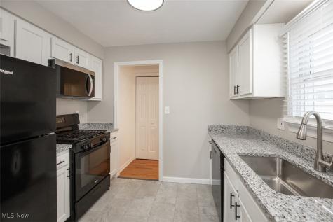 455 Metcalf Road Elyria OH 44035