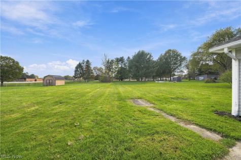 3210 Nidover Drive Akron OH 44312